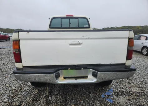 1998 Toyota Tacoma Xtracab z USA, uszkodzony, nr VIN 4TAWN72N9WZ111739